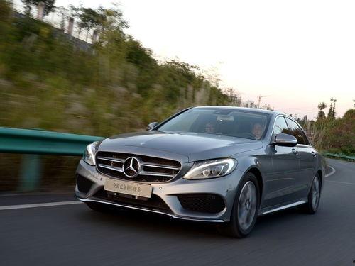 北京奔驰爆料事件视频最新,内部视频揭露惊人真相,员工权益引关注 第2张 北京奔驰爆料事件视频最新,内部视频揭露惊人真相,员工权益引关注 第2张