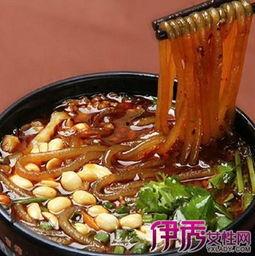 酸辣粉爆料大全图片视频,图片视频揭秘美食背后的故事 第1张 酸辣粉爆料大全图片视频,图片视频揭秘美食背后的故事 第1张